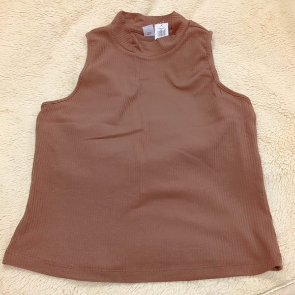 Old Navy top size M - Picture 2 of 6
